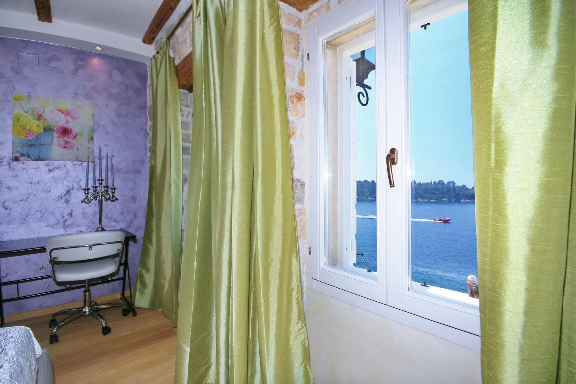 Angelo D'Oro Apartment Monte ロヴィニ エクステリア 写真